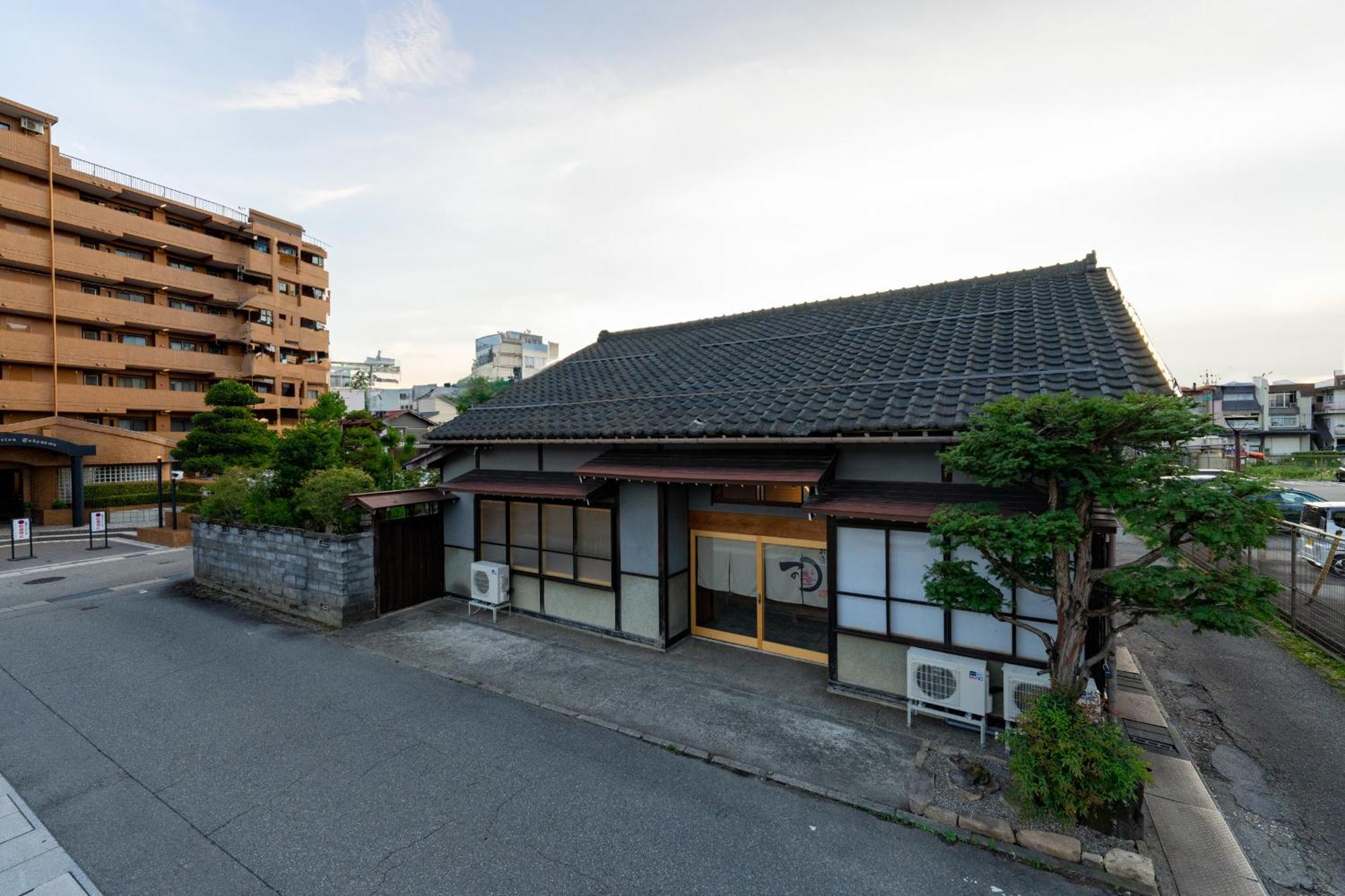 お宿一の華 高山 外观 照片