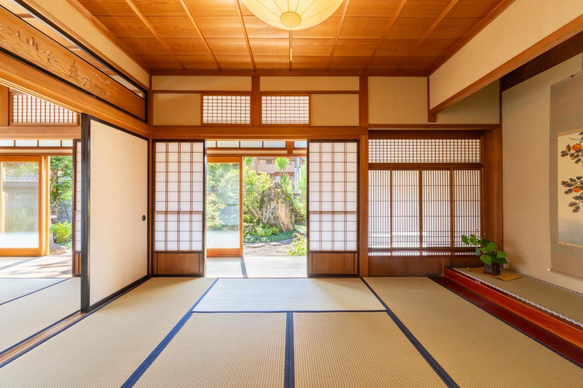お宿一の華 高山 外观 照片