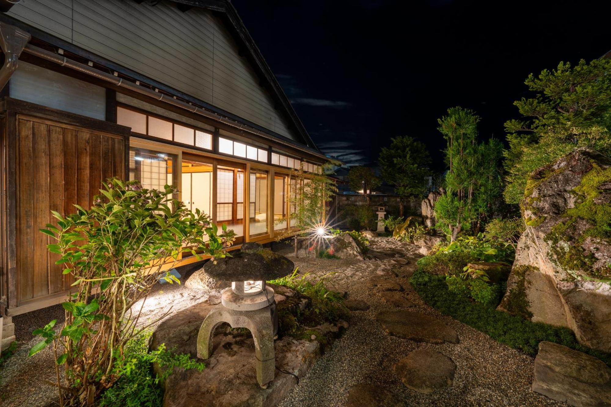 お宿一の華 高山 外观 照片